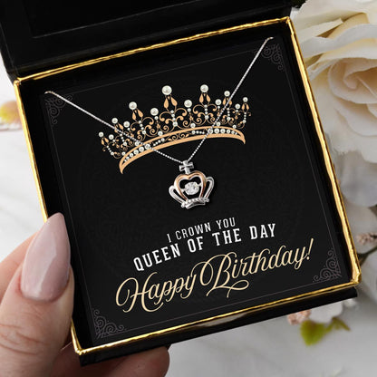 Queen Of The Day - Luxe Crown Necklace Gift Set